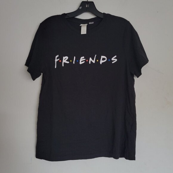 H&M Classic WB Friends Graphic Spell Out Black Short Sleeve Tee Shirt Sz Medium - Picture 3 of 10